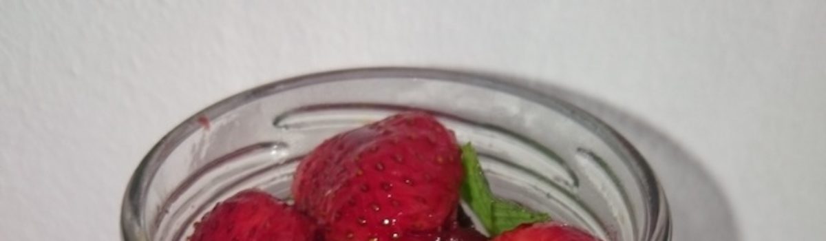 Chia Pudding mit Früchten (vegan)