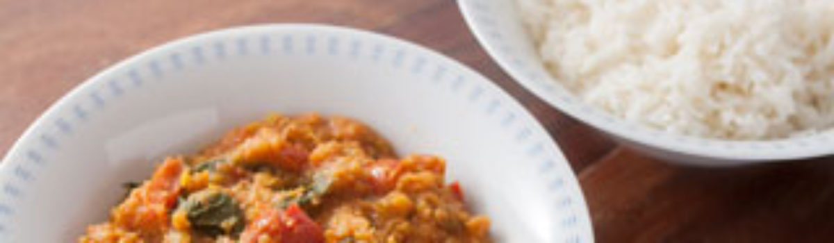 Spinat und Tomaten Dal
