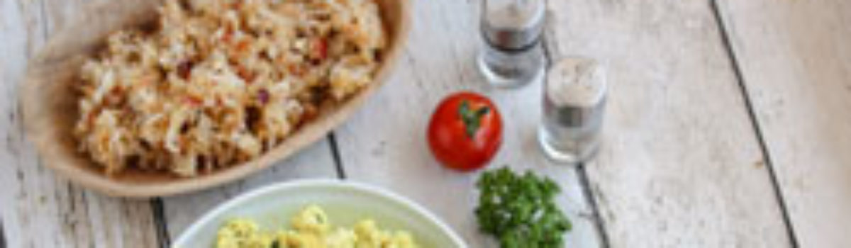 Tofu-Scramble mit Apfel-Eiszapfen-Salat