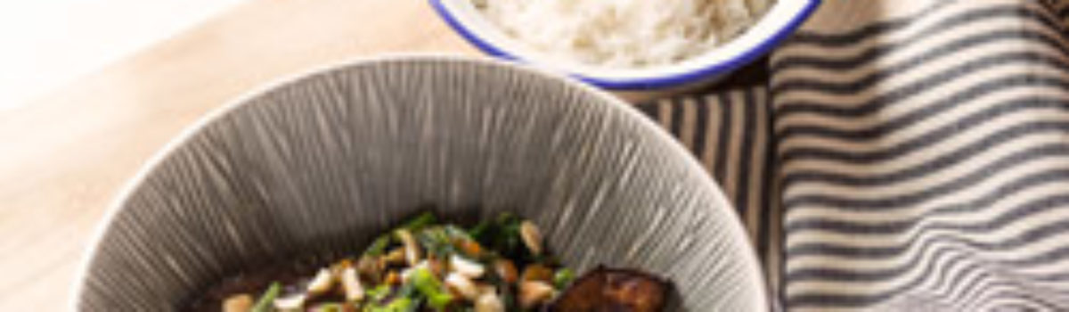 Pak Choi mit geschmorten Auberginen