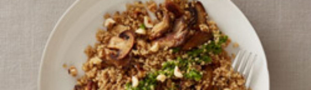 Quinoa Salat mit Petersilien Pesto