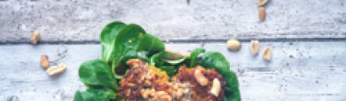 Rettich-Kartoffelrösti mit Erdnusssauce