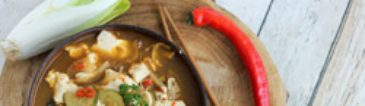 Scharfe Nudelsuppe