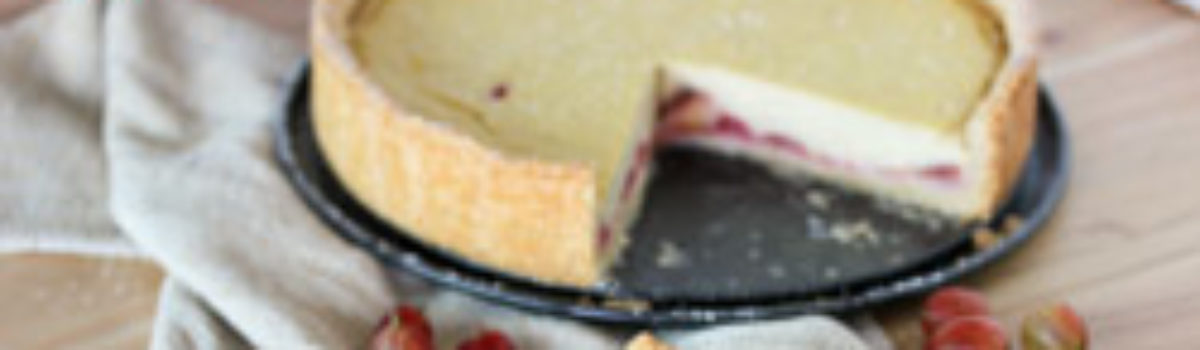 Käsekuchen mit Stachelbeeren